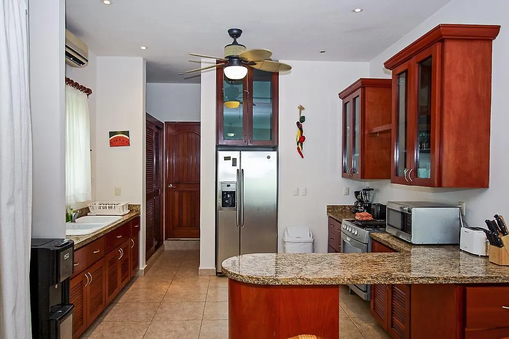 Villa Vista Del Mar - Beachside Vacation Home - At Playacar Phase I Playa del Carmen 0*,