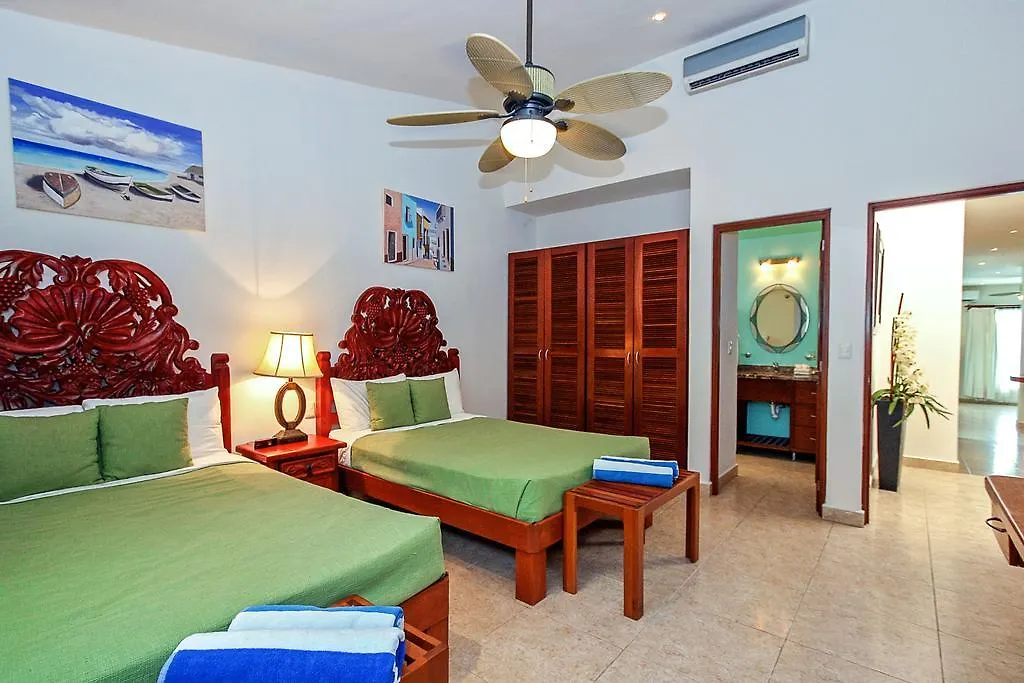Villa Vista Del Mar - Beachside Vacation Home - At Playacar Phase I Playa del Carmen