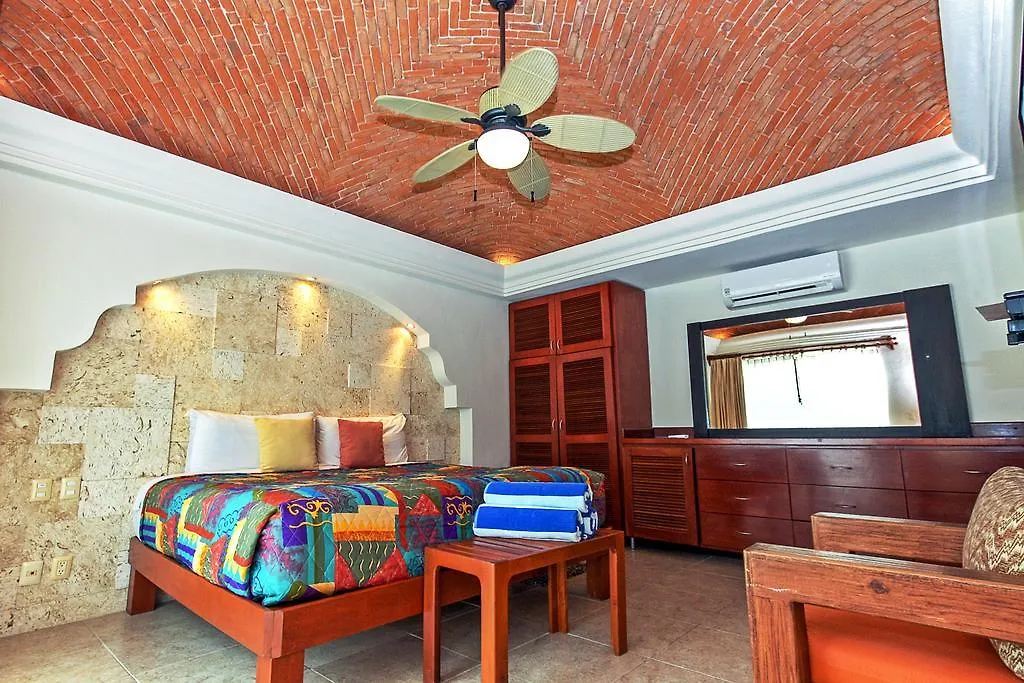 Villa Vista Del Mar - Beachside Vacation Home - At Playacar Phase I Playa del Carmen