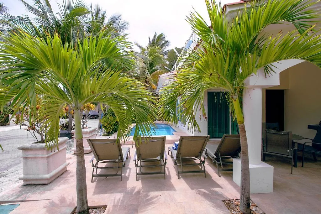 Villa Vista Del Mar - Beachside Vacation Home - At Playacar Phase I Playa del Carmen
