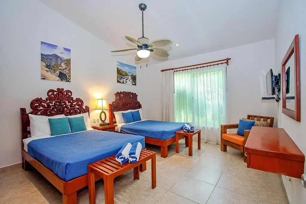 Villa Vista Del Mar - Beachside Vacation Home - At Playacar Phase I Playa del Carmen